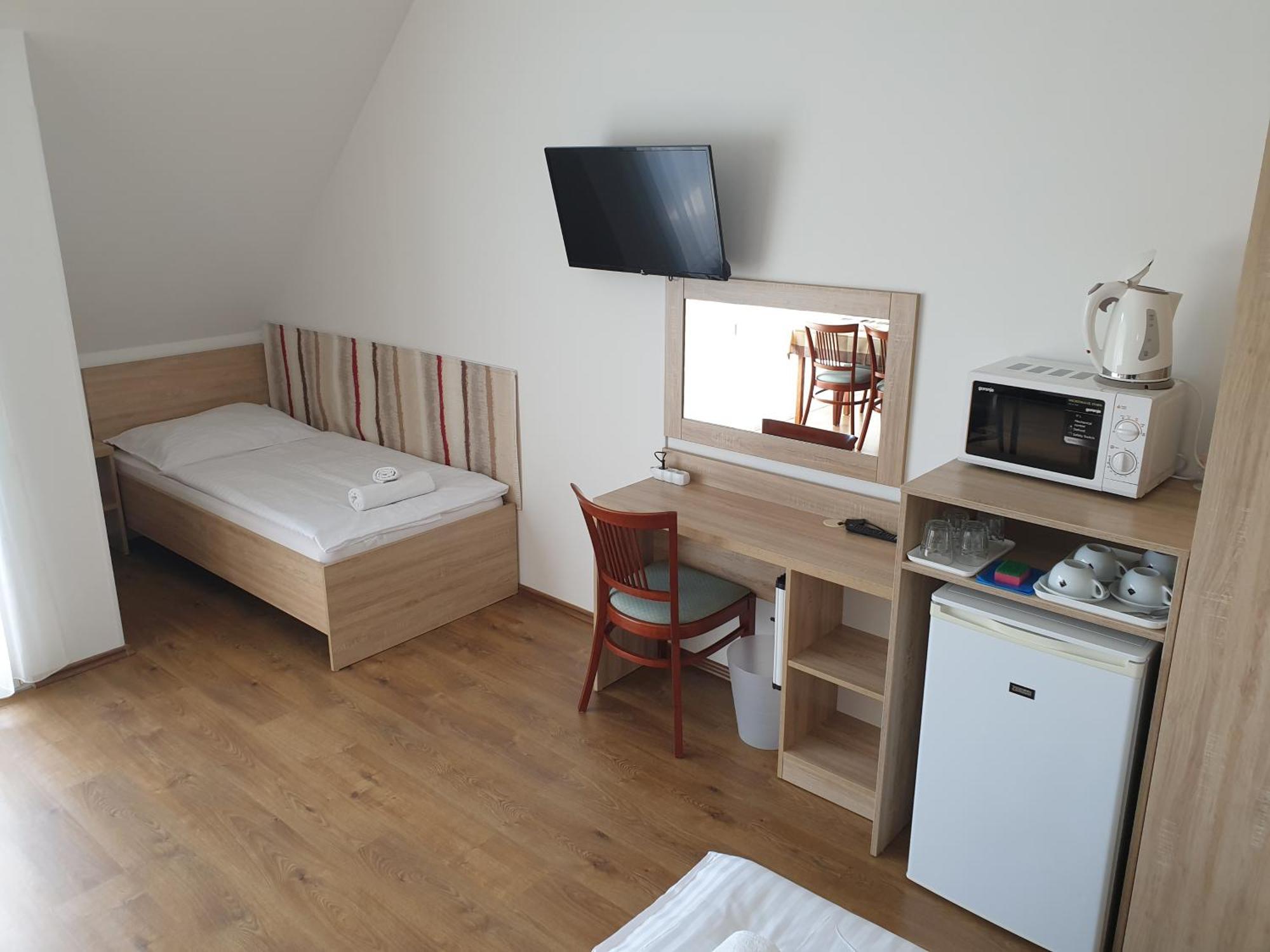 Adam Apartmanhaz Siófok Zimmer foto